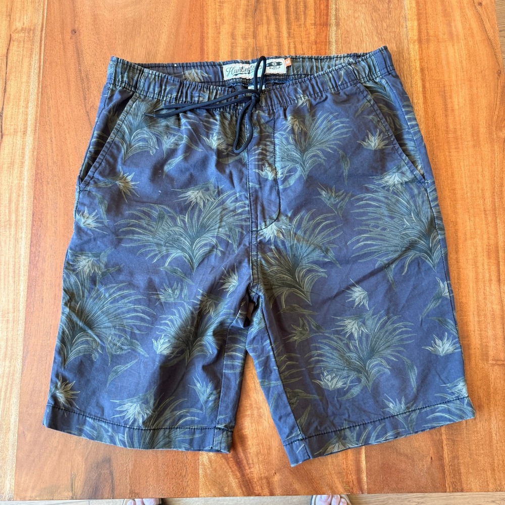 Huntington Beach Club Men's Black/Green Palm Cotton Shorts Size M